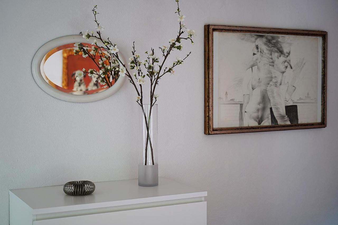 Haus Mit Kunst Zwischen Wald Und See Λειψία Εξωτερικό φωτογραφία